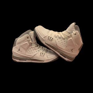 Nike Air Jordan Sc-1 White Metallic Silver 538699-100 YOUTH Size 6.5